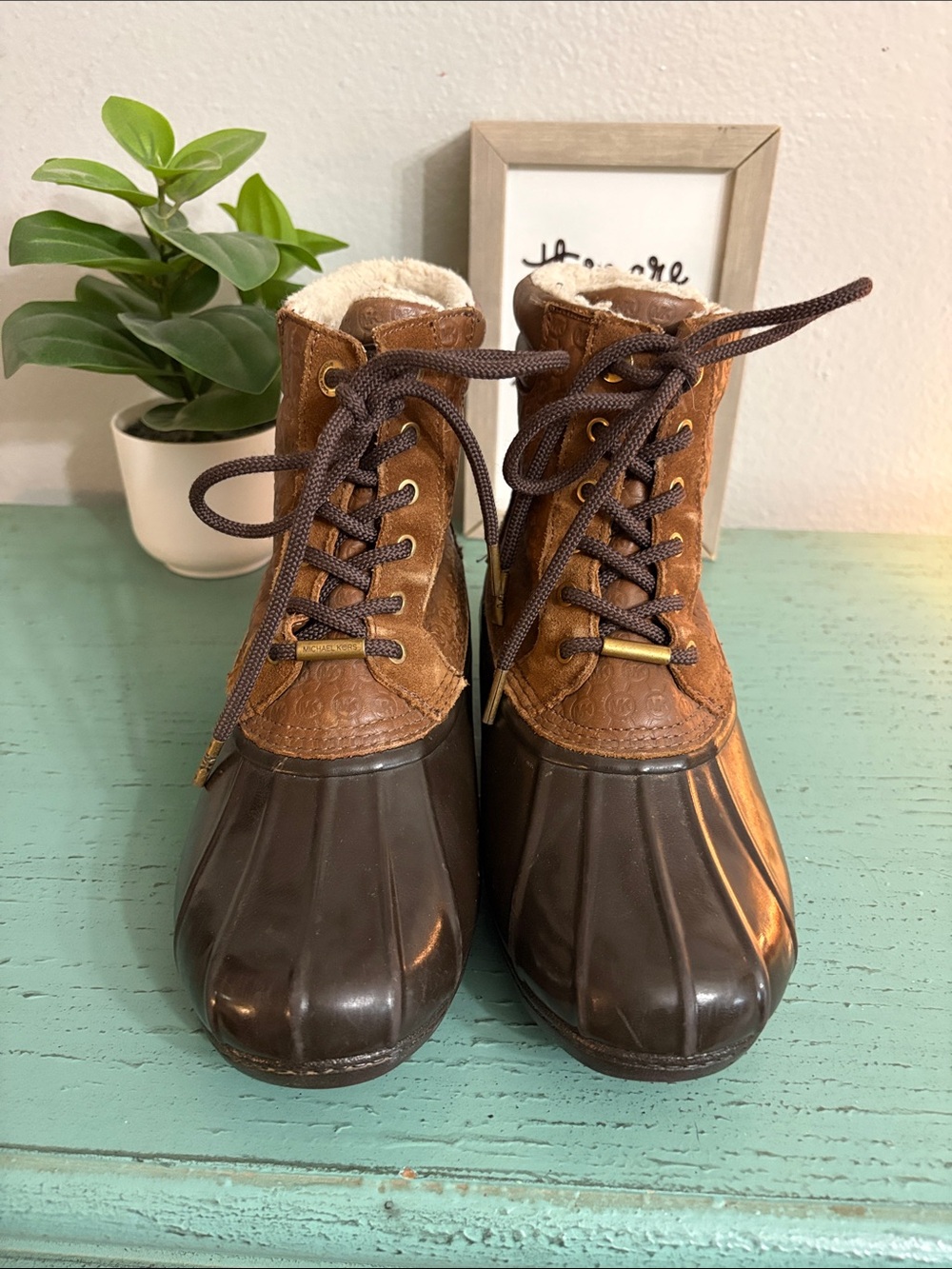 Brown Lace-Up Duck Boots for Wos- Insulated Casual Winter Boots